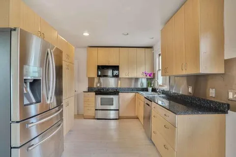 $420,000 | 419 West William David Parkway, Metairie, LA 70005