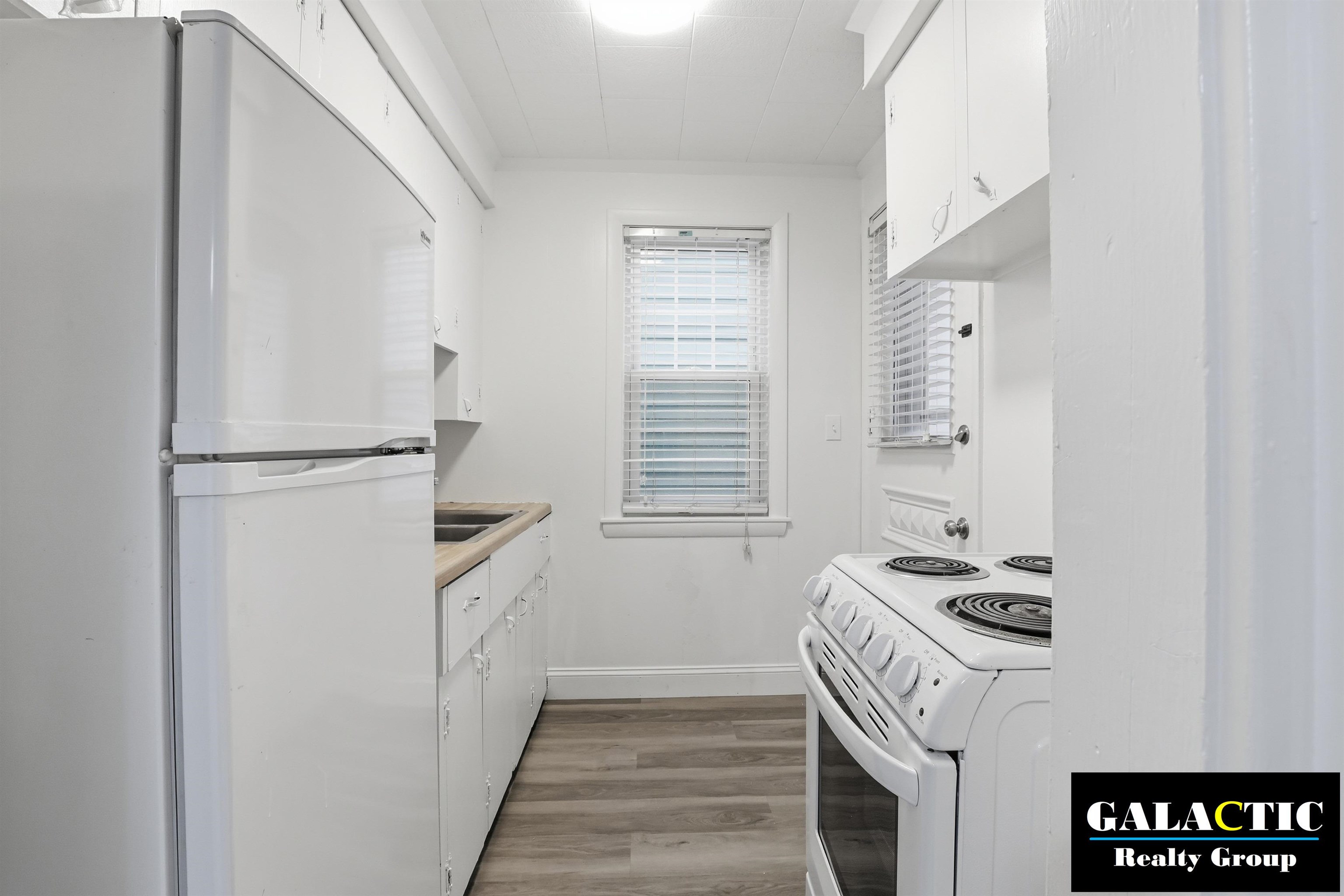 27 Blodget Street Manchester, NH 03104 - Photo 33 of 60