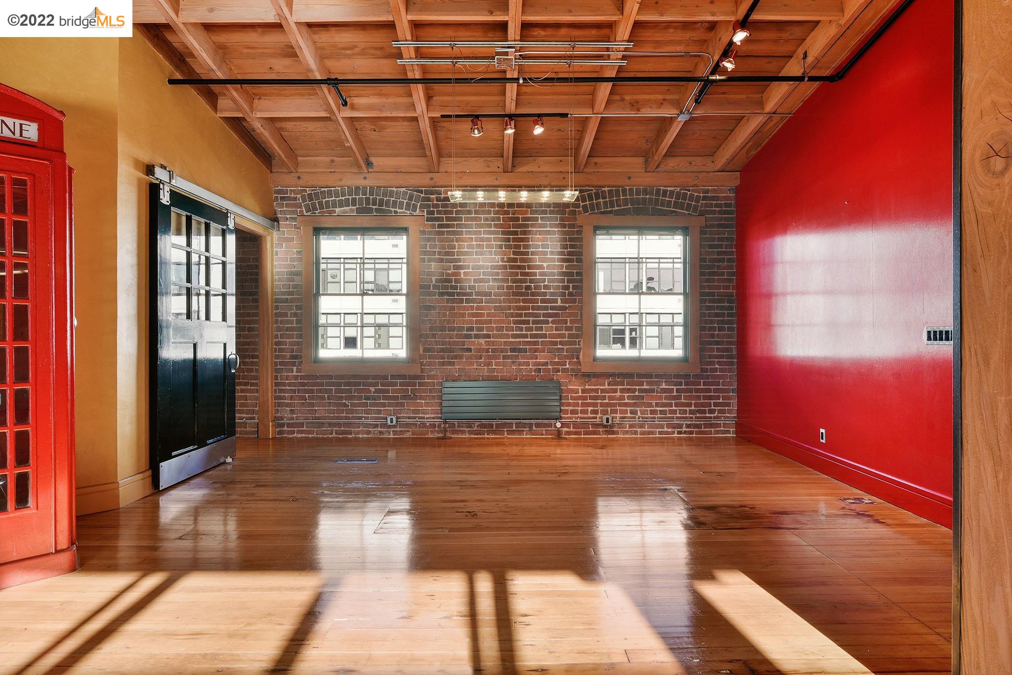 299 3rd Street, Unit 3RD F Oakland, CA 94607 - Photo 12 of 55