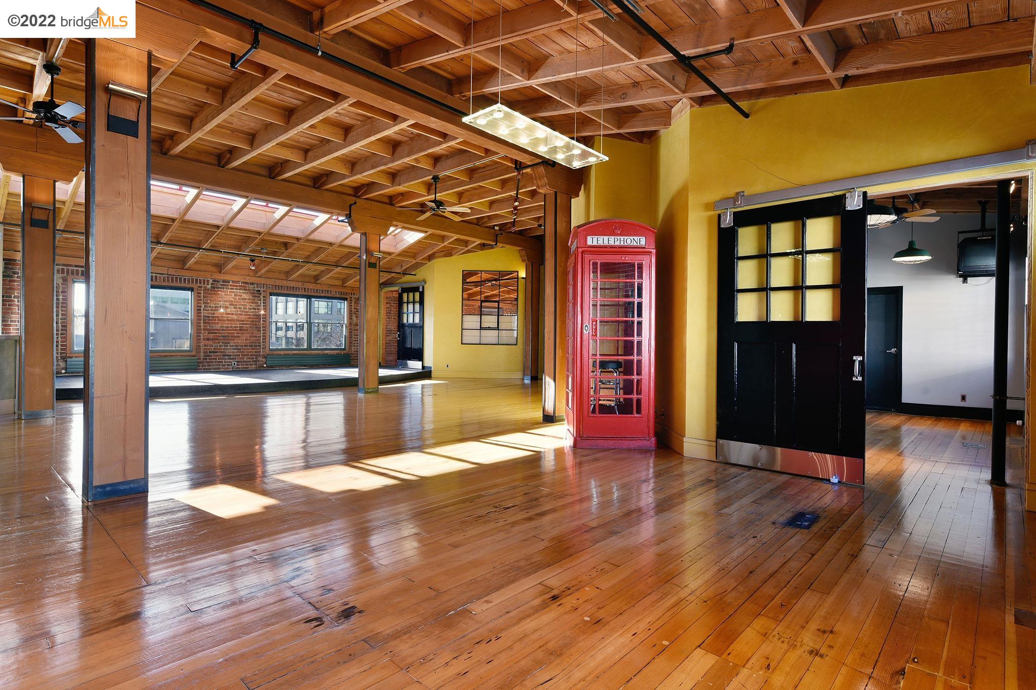 299 3rd Street, Unit 3RD F Oakland, CA 94607 - Photo 14 of 55