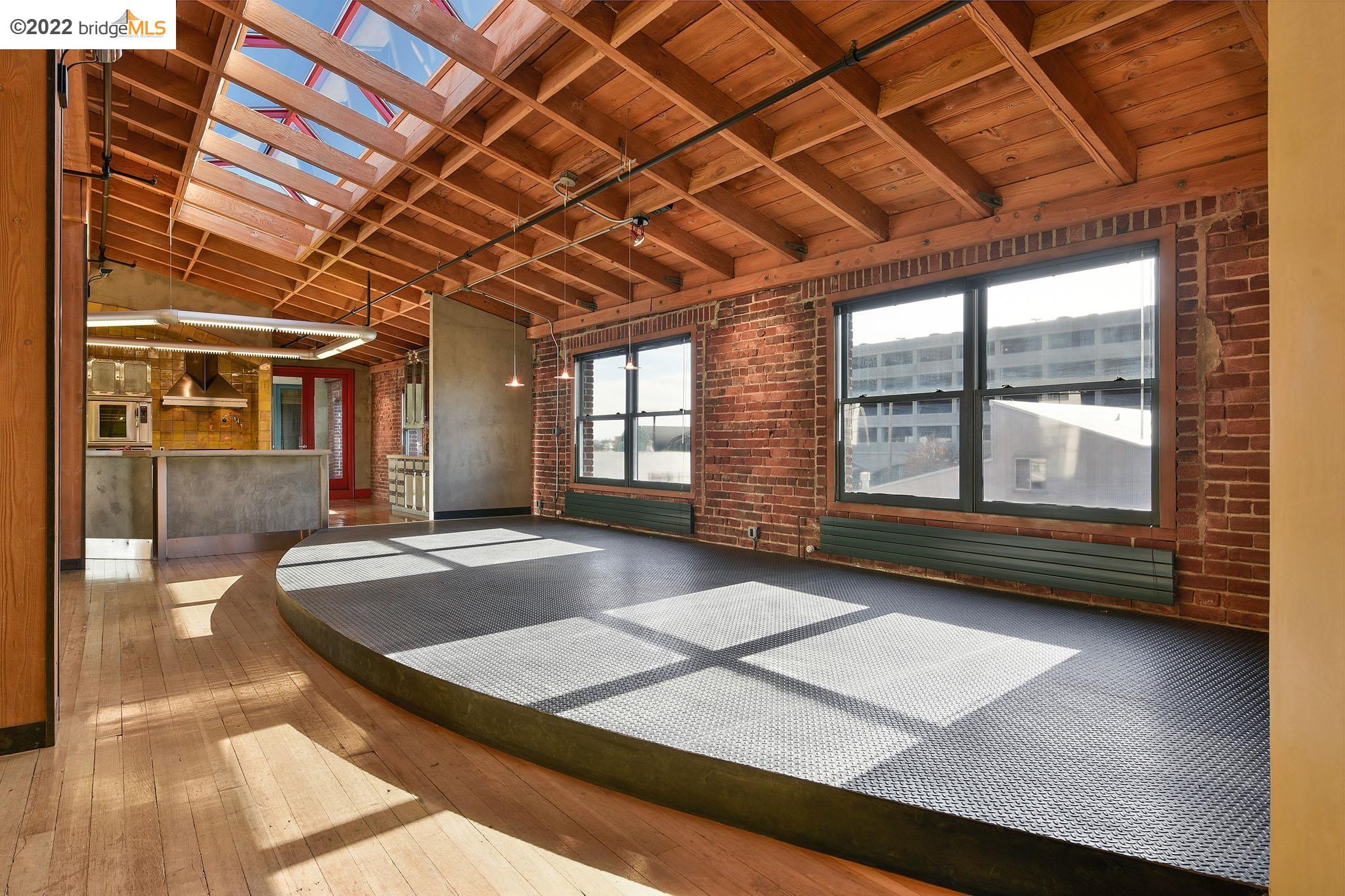 299 3rd Street, Unit 3RD F Oakland, CA 94607 - Photo 16 of 55