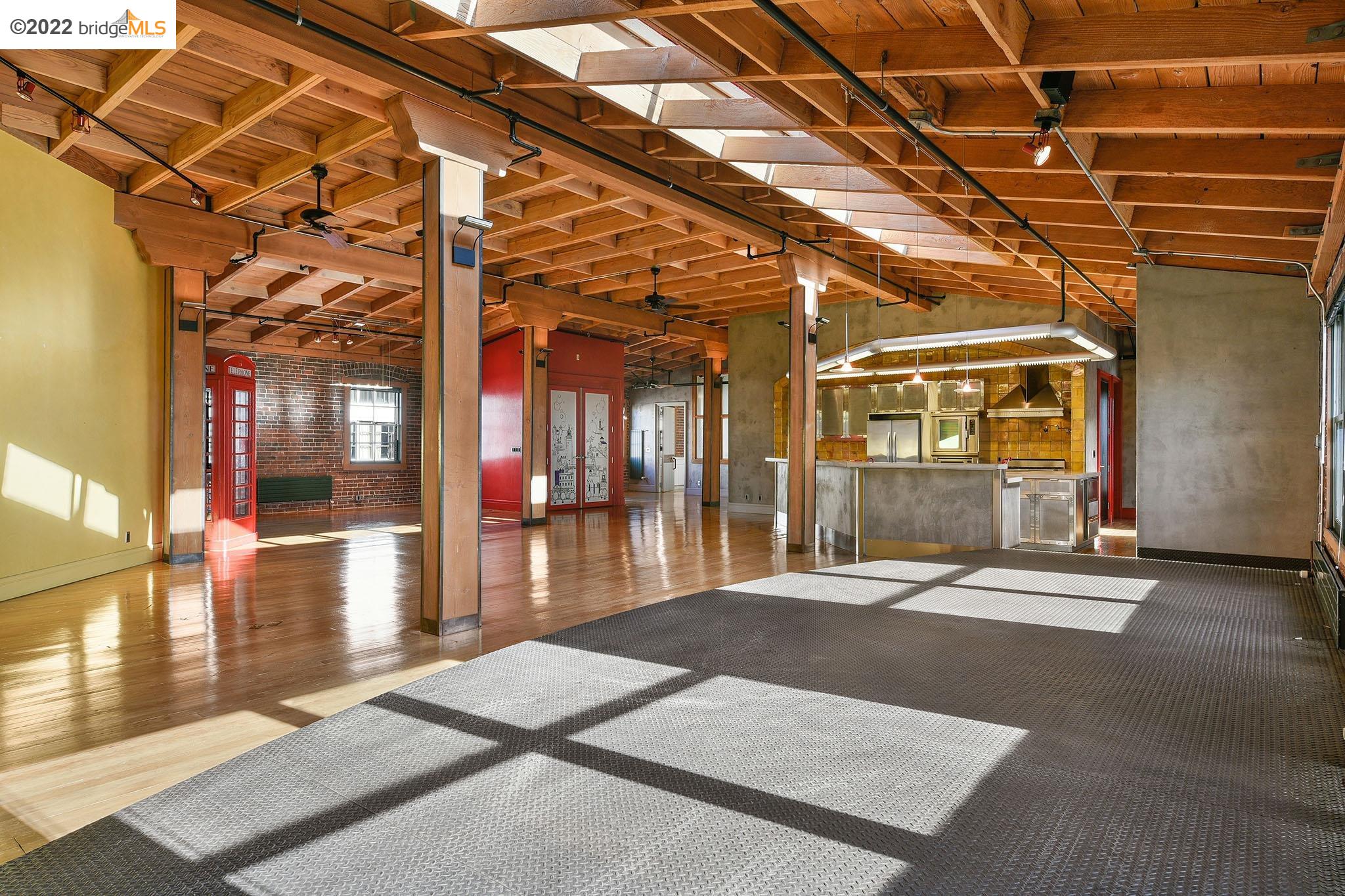 299 3rd Street, Unit 3RD F Oakland, CA 94607 - Photo 17 of 55