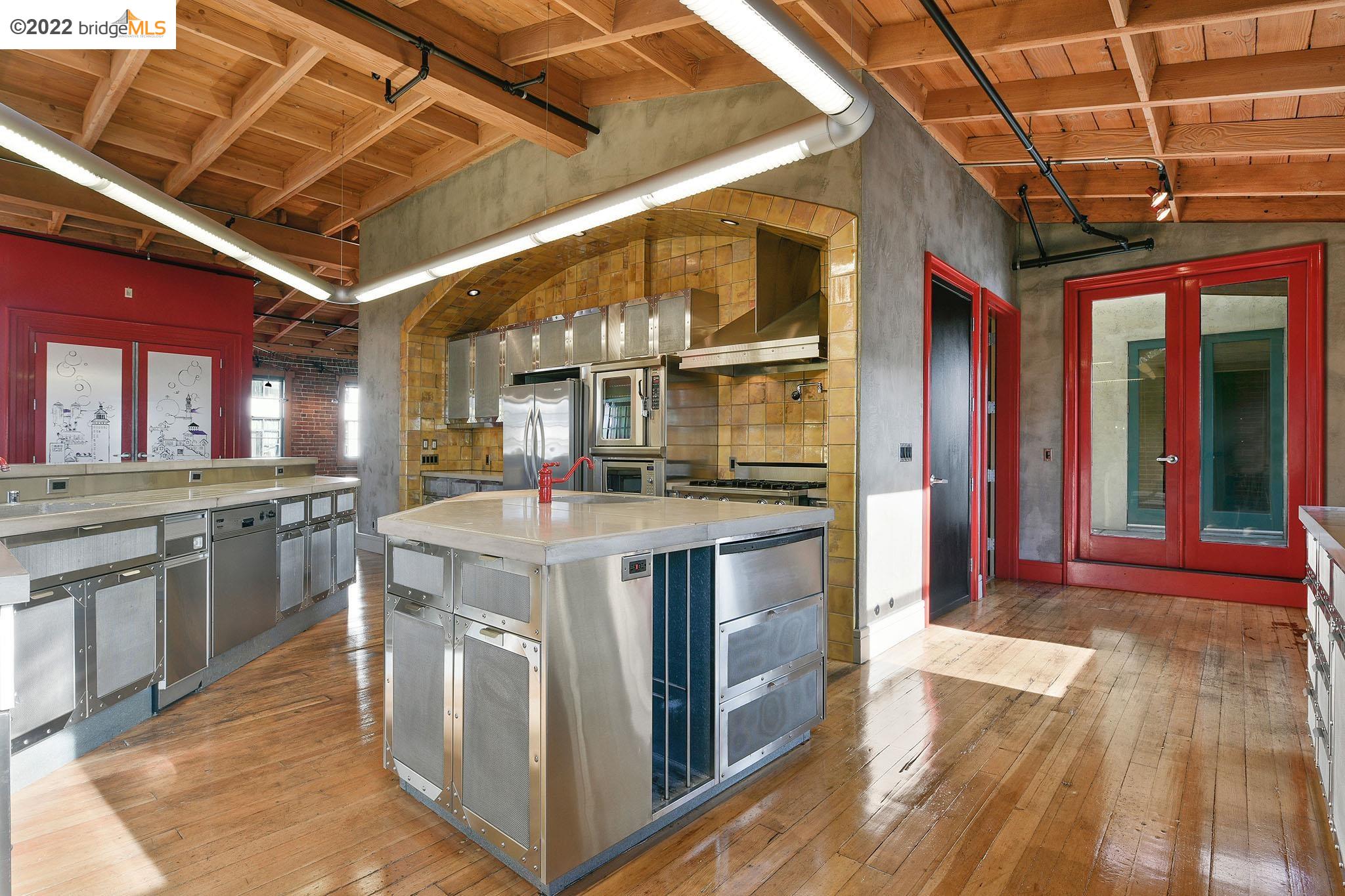 299 3rd Street, Unit 3RD F Oakland, CA 94607 - Photo 26 of 55