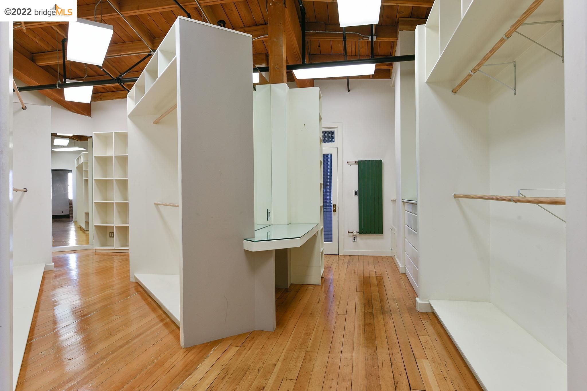 299 3rd Street, Unit 3RD F Oakland, CA 94607 - Photo 42 of 55