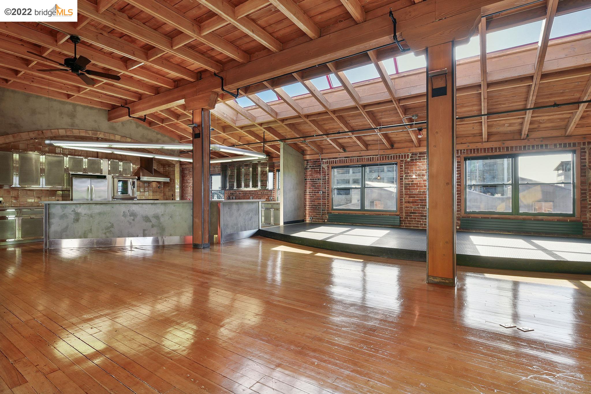 299 3rd Street, Unit 3RD F Oakland, CA 94607 - Photo 6 of 55