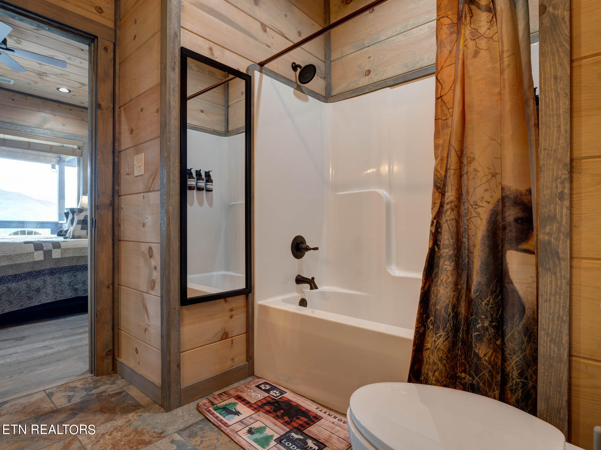 621 Big Bear Ridge Road Gatlinburg, TN 37738 - Photo 27 of 35 Bath 3
