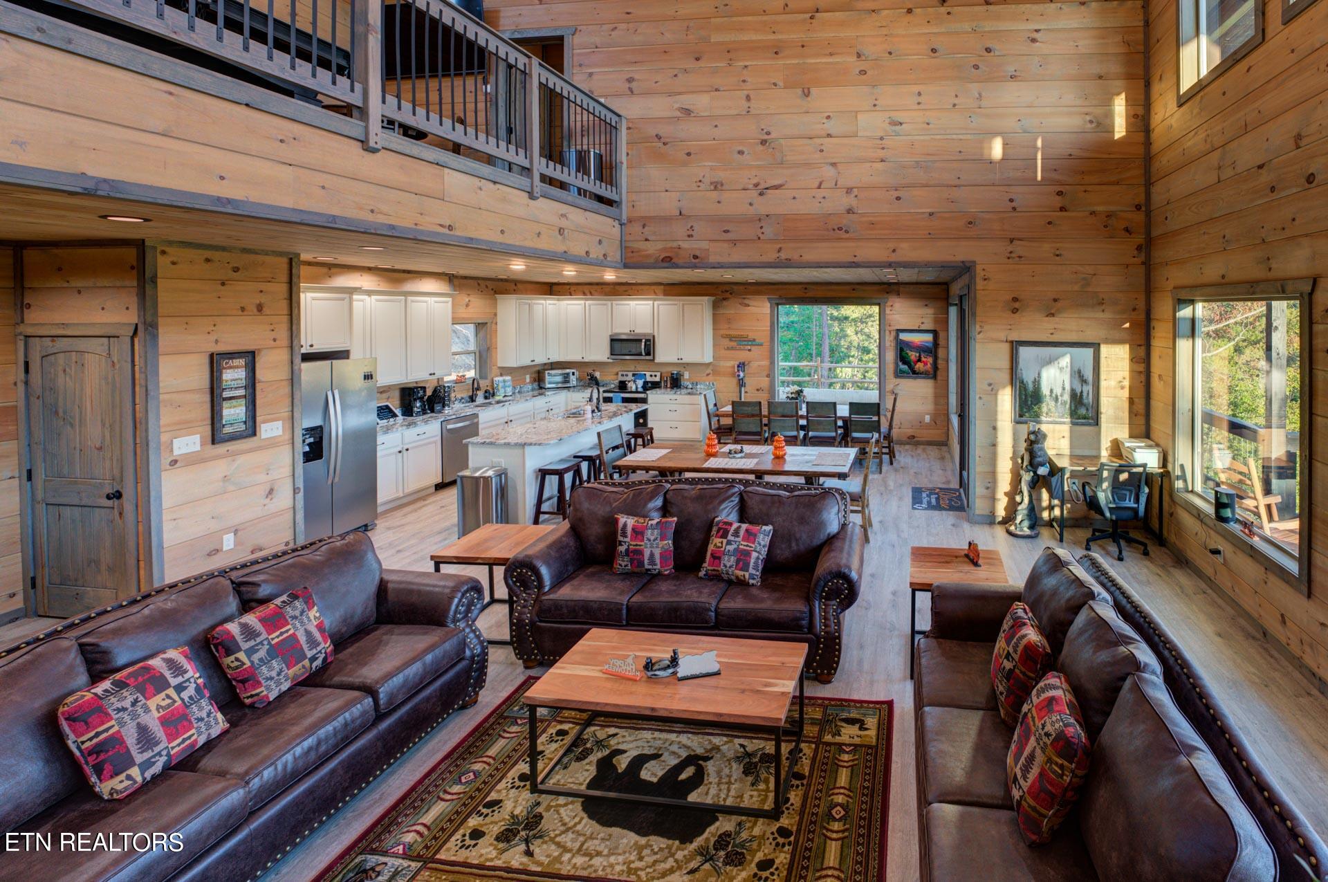 621 Big Bear Ridge Road Gatlinburg, TN 37738 - Photo 6 of 35 Living 4