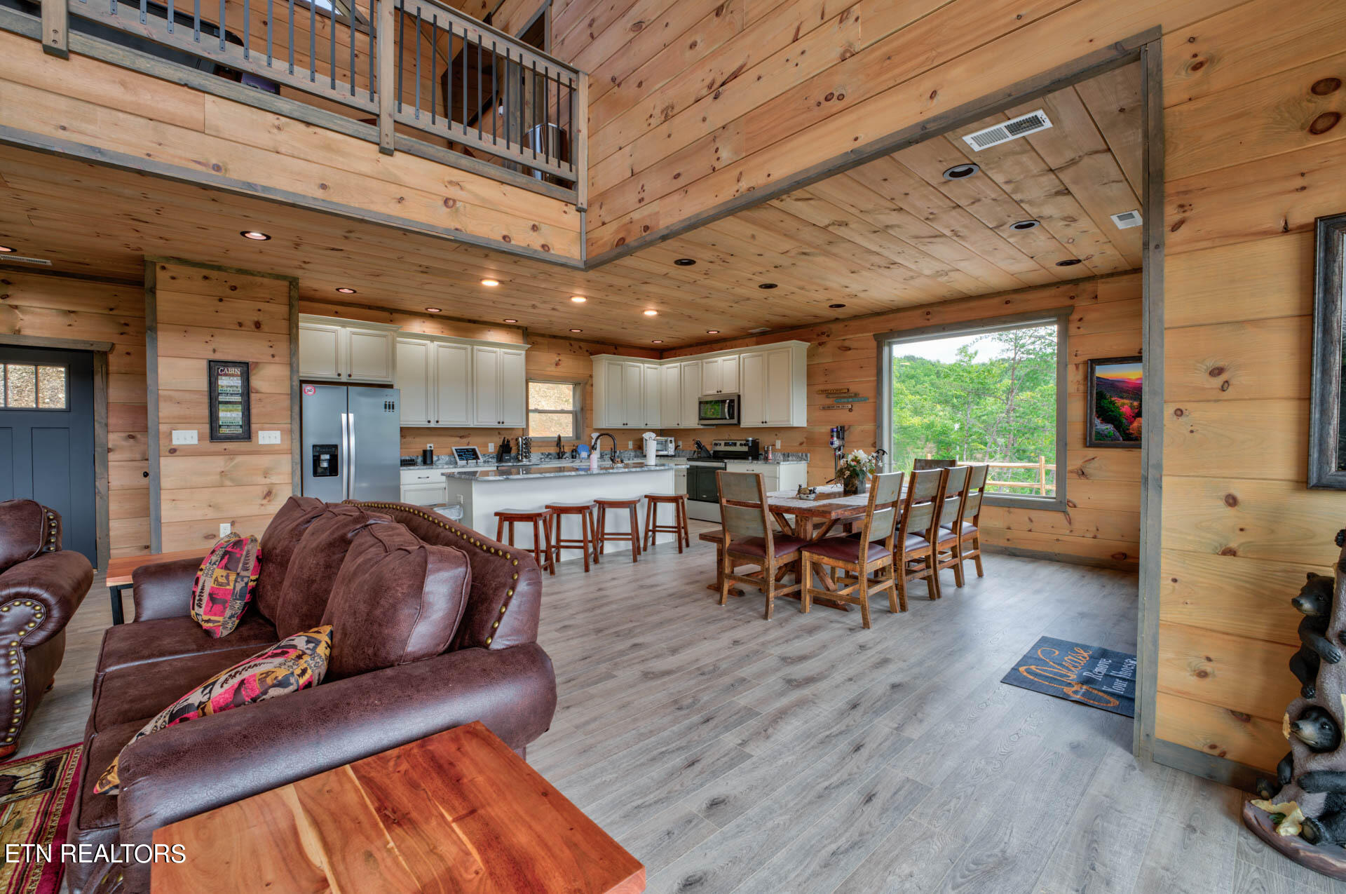 621 Big Bear Ridge Road Gatlinburg, TN 37738 - Photo 9 of 35 Kitchen 3