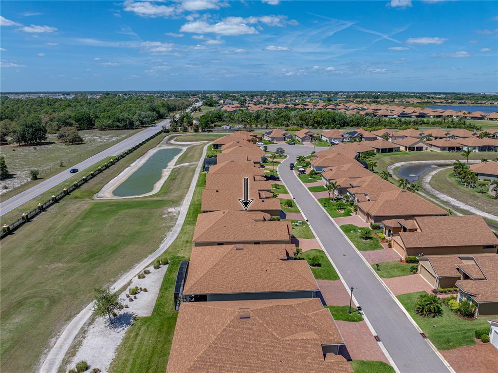 1124 Sawgrass Drive Winter Haven, FL 33859 - Photo 65 of 85 an aerial view of a