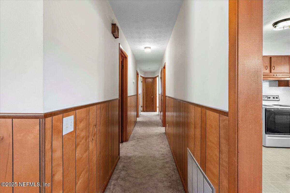 5257 Buck Rowe Road Macclenny, FL 32063 - Photo 16 of 51 Hallway