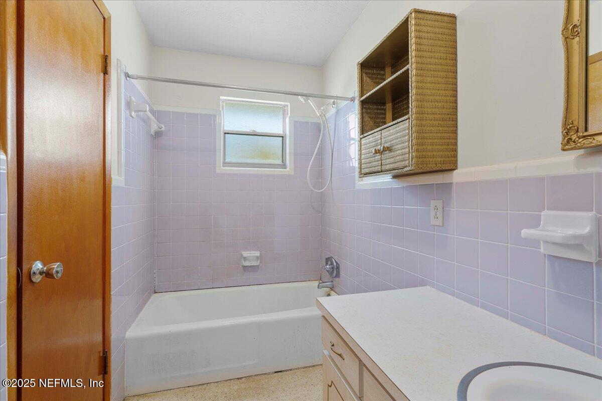5257 Buck Rowe Road Macclenny, FL 32063 - Photo 20 of 51 Primary Bath