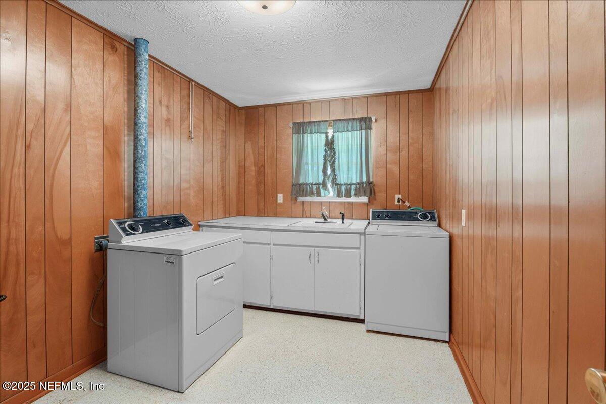 5257 Buck Rowe Road Macclenny, FL 32063 - Photo 26 of 51 Laundry