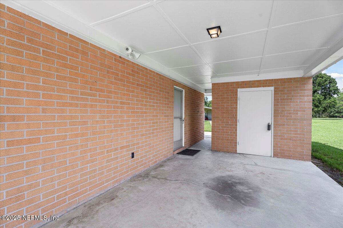 5257 Buck Rowe Road Macclenny, FL 32063 - Photo 28 of 51 Carport