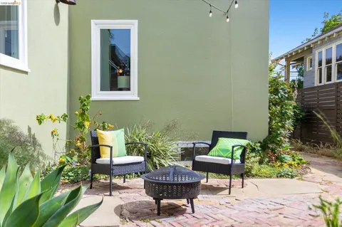 $948,000 | 530 63rd Street, Oakland, CA 94609