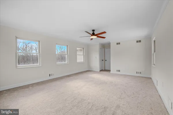 $849,999 | 344 Tub Run Hollow Road, Hedgesville, WV 25427