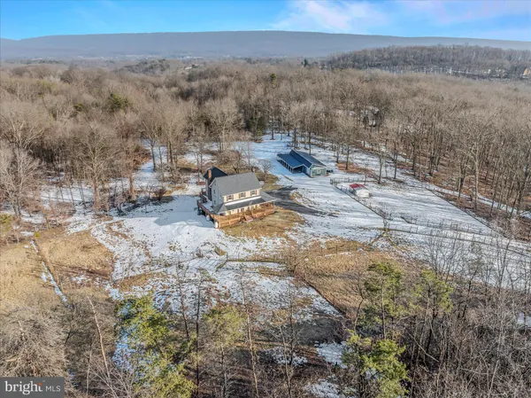 $849,999 | 344 Tub Run Hollow Road, Hedgesville, WV 25427