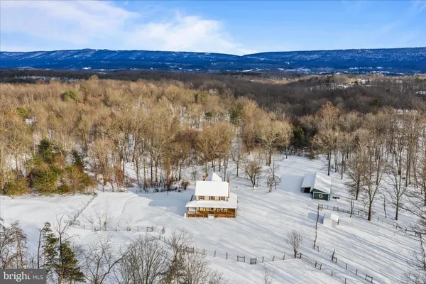 $849,999 | 344 Tub Run Hollow Road, Hedgesville, WV 25427
