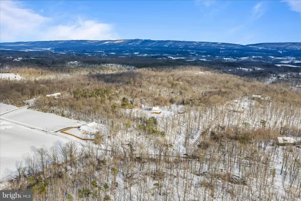 $849,999 | 344 Tub Run Hollow Road, Hedgesville, WV 25427