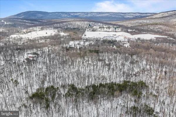 $849,999 | 344 Tub Run Hollow Road, Hedgesville, WV 25427