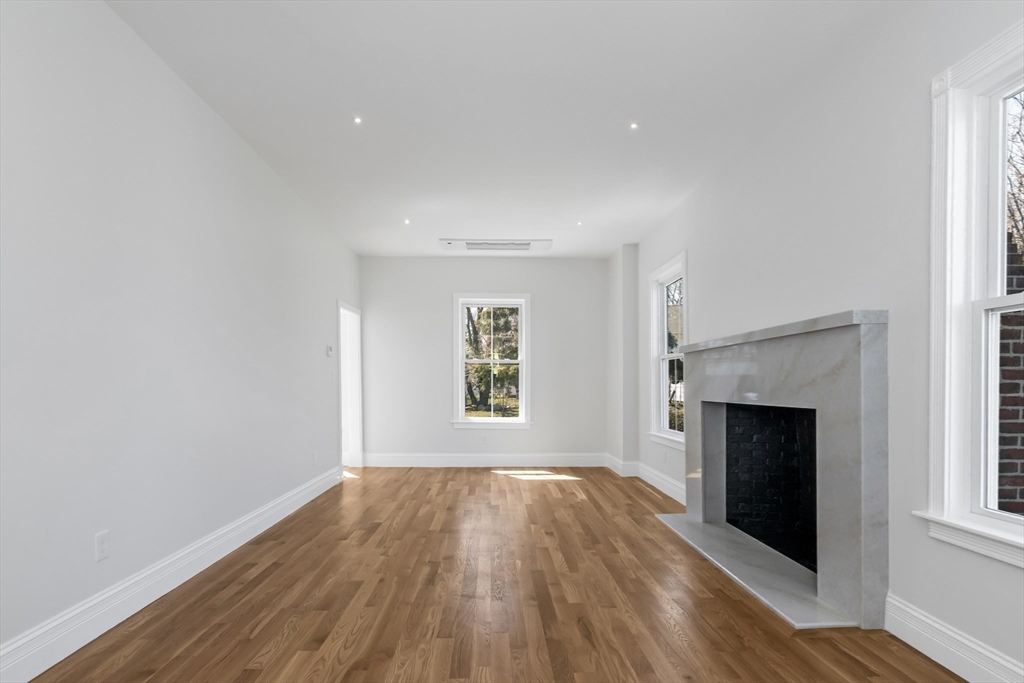 5 Cottage Street Nahant, MA 01908 - Photo 19 of 41