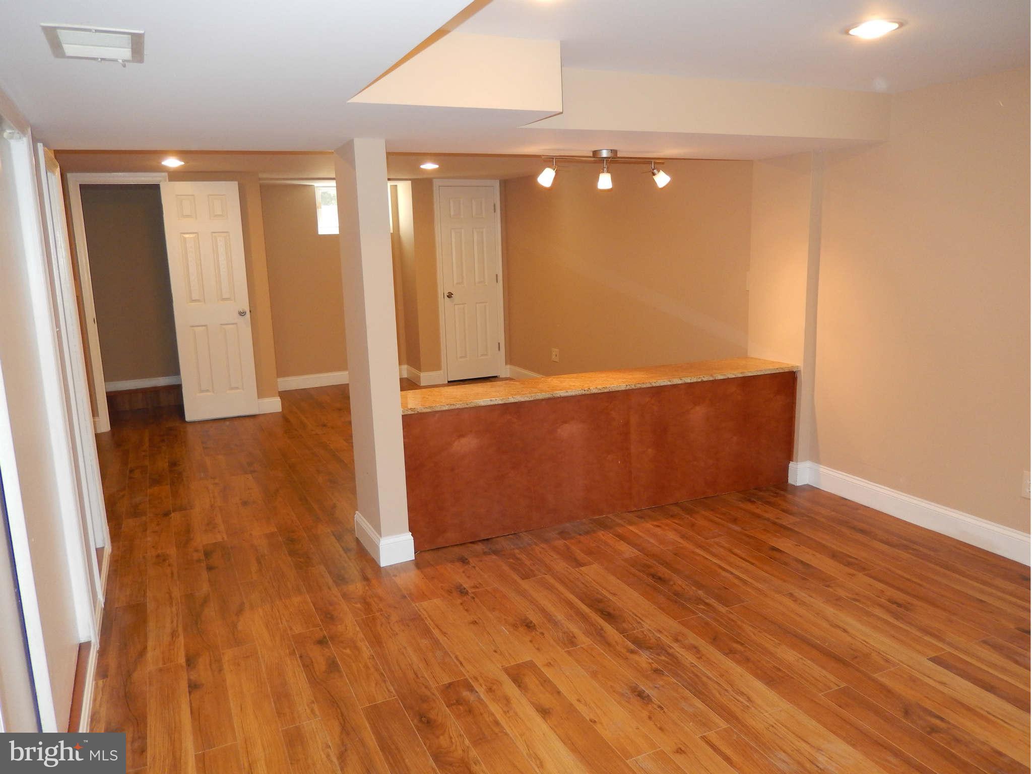 8522 Water Oak Road Baltimore, MD 21234 - Photo 22 of 30 Basment Family Room