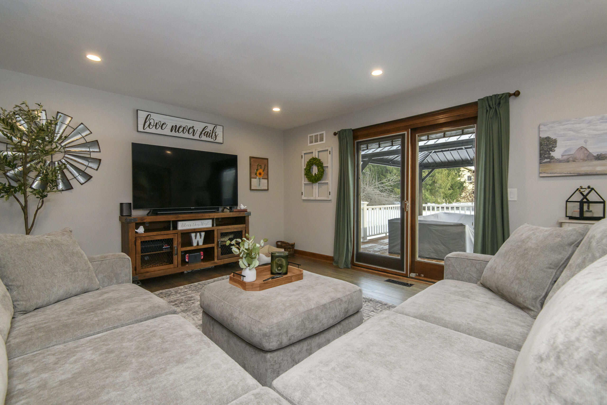 S36W28308 Quail Run Genesee, WI 53189 - Photo 12 of 49 W28308 Quail Run-12