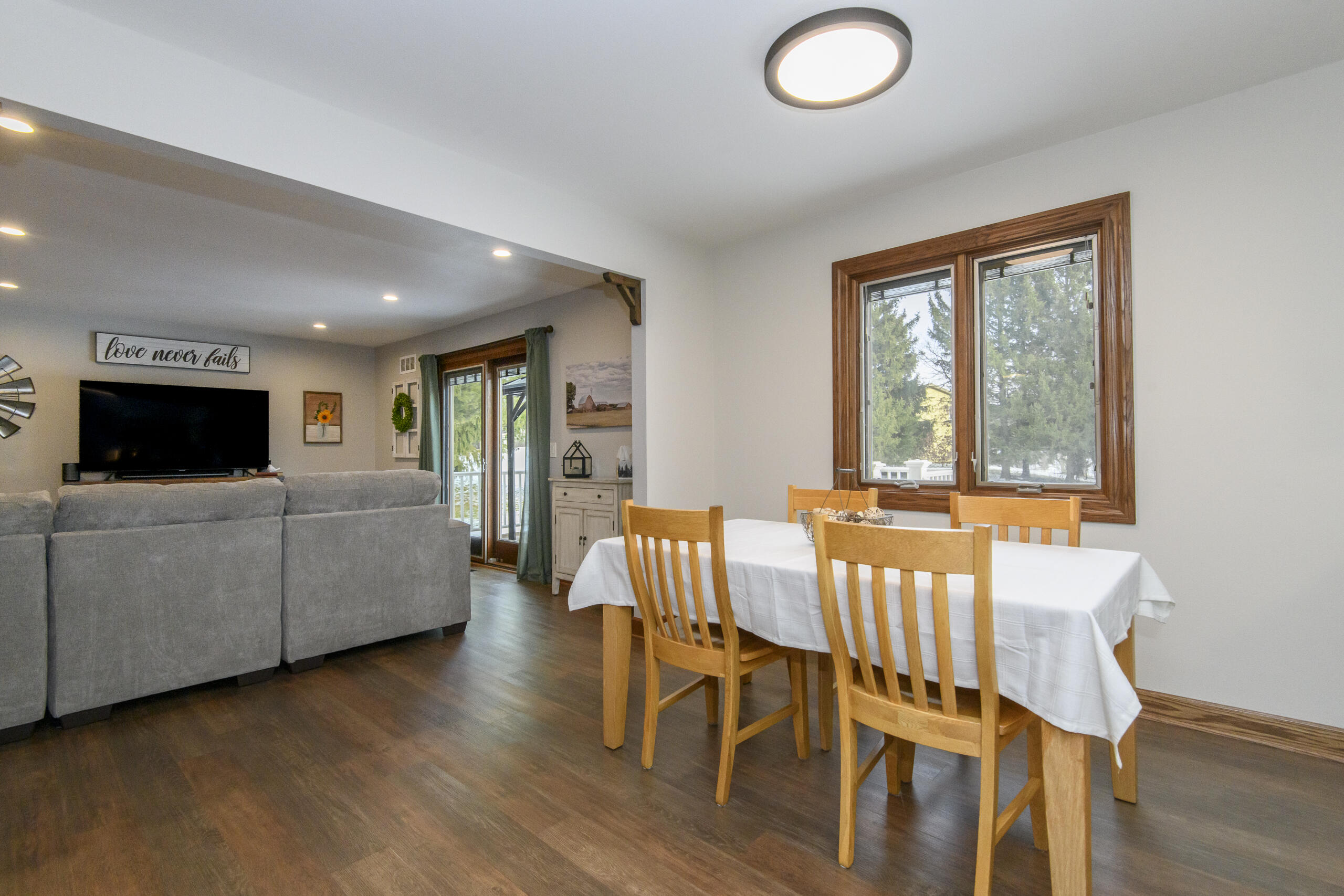 S36W28308 Quail Run Genesee, WI 53189 - Photo 16 of 49 W28308 Quail Run-16