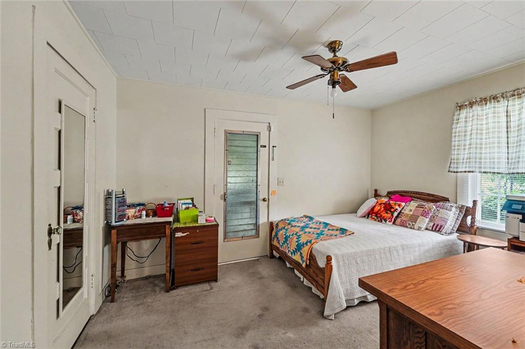 133 Mountain View Road King, NC 27021 - Photo 19 of 35