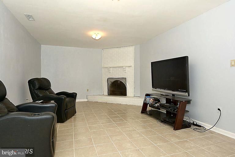 7340 Eldorado Street McLean, VA 22102 - Photo 15 of 22