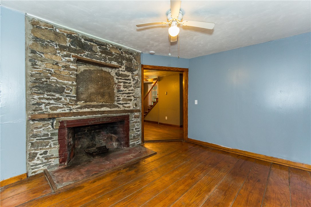 215 Gleaner Chapel Road Scituate, RI 02857 - Photo 16 of 40