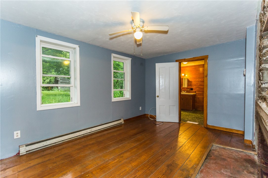 215 Gleaner Chapel Road Scituate, RI 02857 - Photo 17 of 40