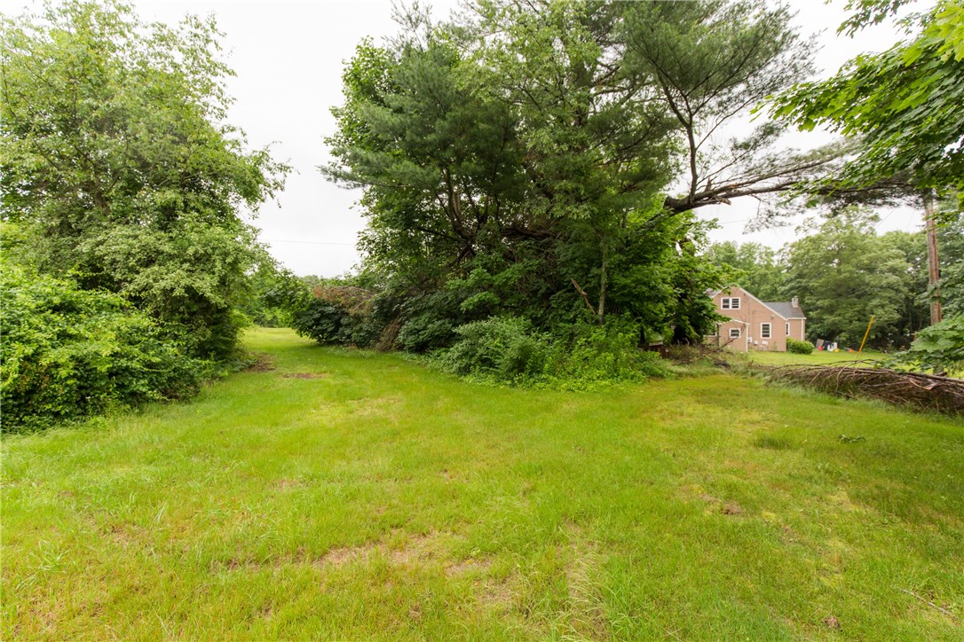 215 Gleaner Chapel Road Scituate, RI 02857 - Photo 27 of 40