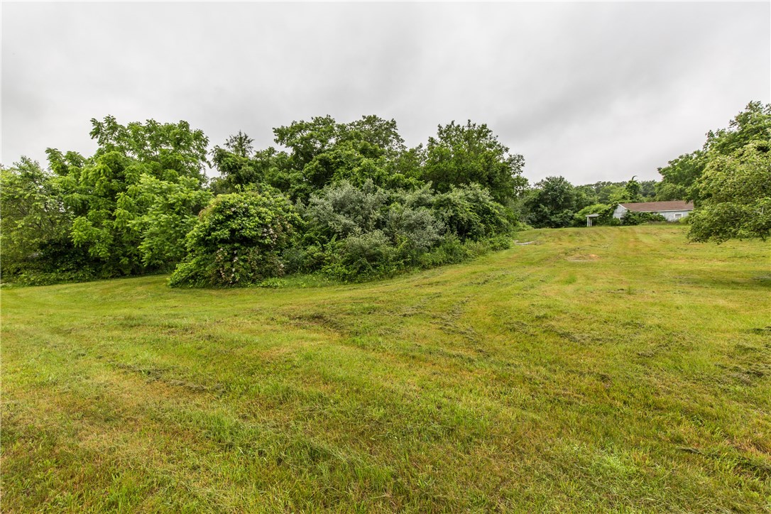 215 Gleaner Chapel Road Scituate, RI 02857 - Photo 32 of 40