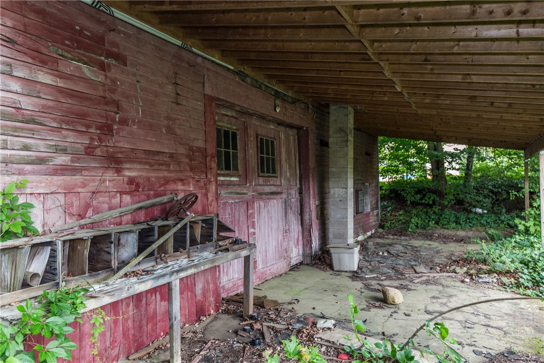 215 Gleaner Chapel Road Scituate, RI 02857 - Photo 35 of 40