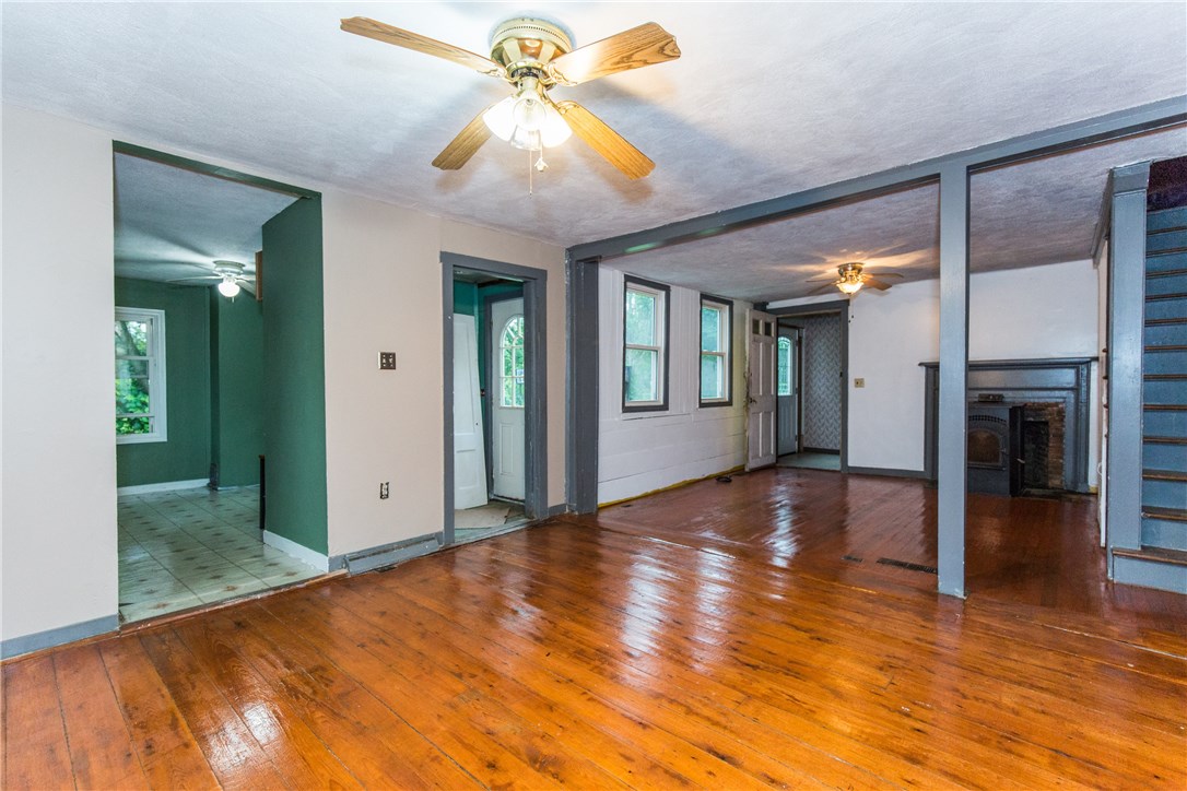 215 Gleaner Chapel Road Scituate, RI 02857 - Photo 5 of 40