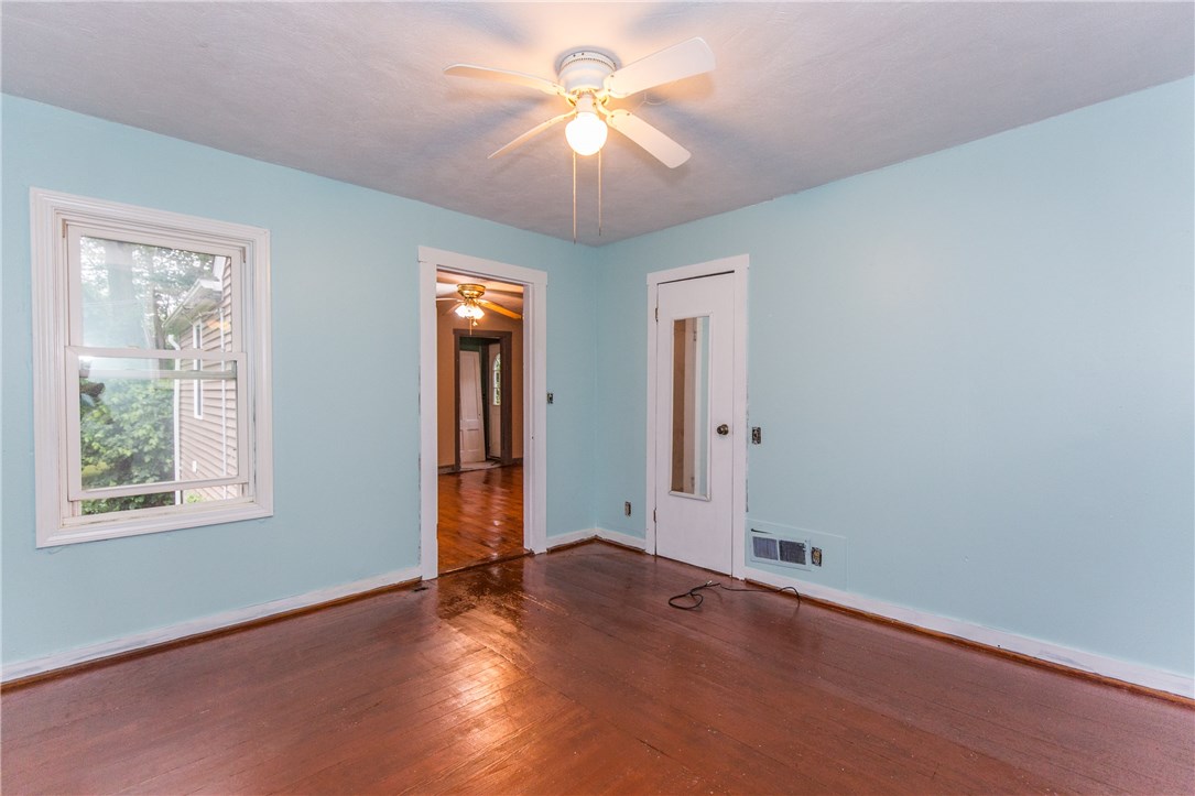 215 Gleaner Chapel Road Scituate, RI 02857 - Photo 10 of 40