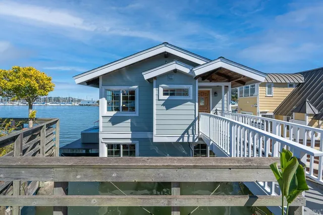 $1,999,000 | 34 Gate 6 1/2 Road, Sausalito, CA 94965