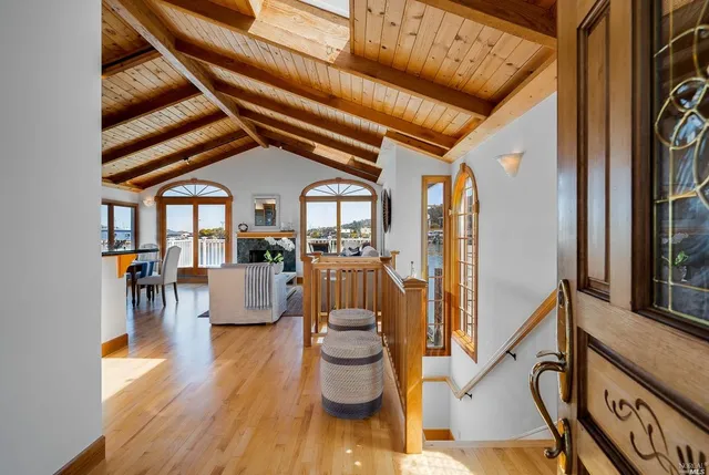 $1,999,000 | 34 Gate 6 1/2 Road, Sausalito, CA 94965