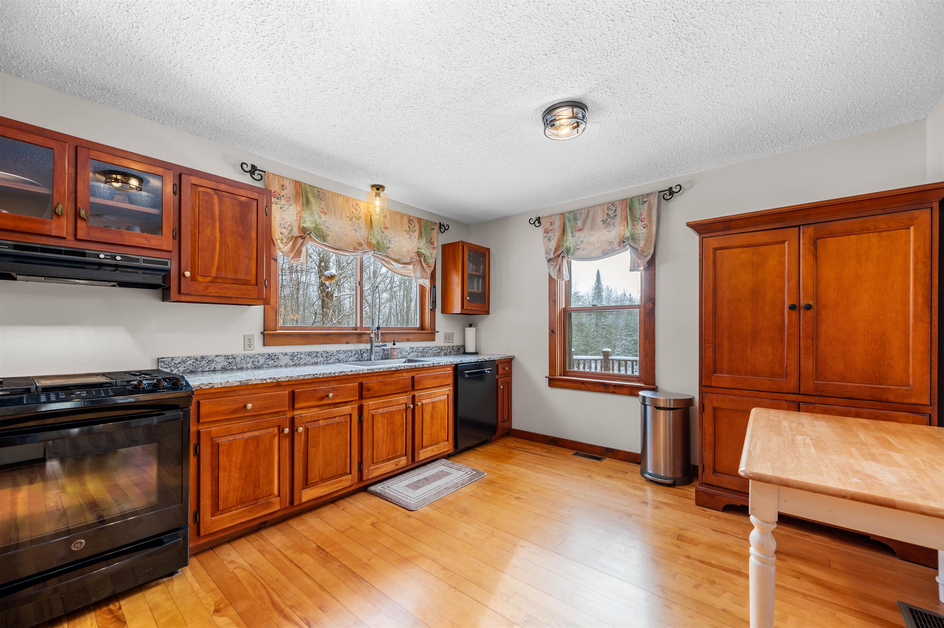 1054 Stowe Hollow Road Stowe, VT 05672 - Photo 12 of 51