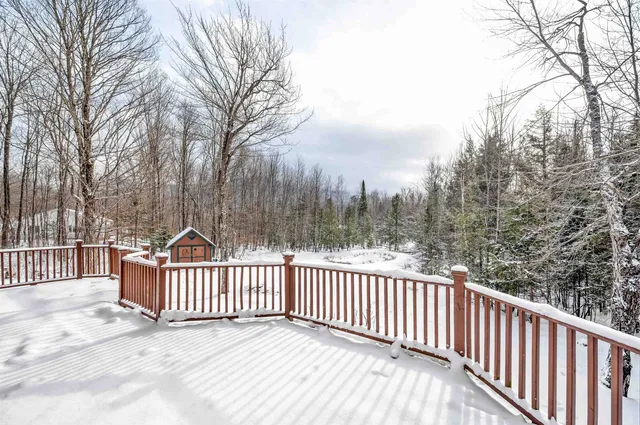 $985,000 | 1054 Stowe Hollow Road, Stowe, VT 05672