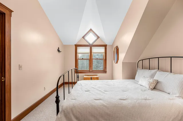 $985,000 | 1054 Stowe Hollow Road, Stowe, VT 05672