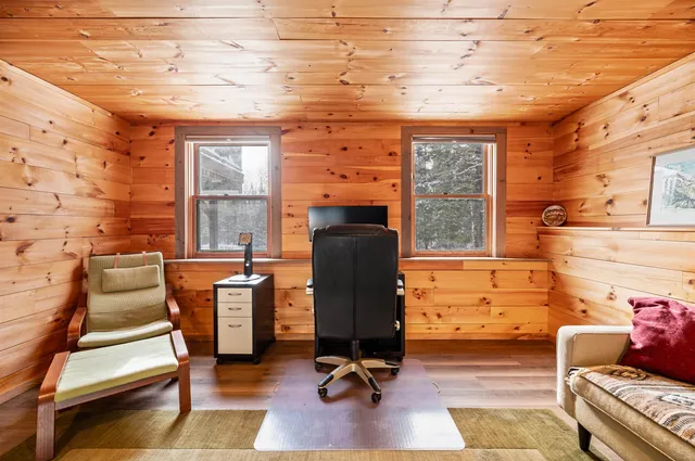 $985,000 | 1054 Stowe Hollow Road, Stowe, VT 05672