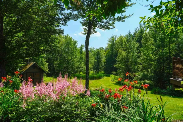 $985,000 | 1054 Stowe Hollow Road, Stowe, VT 05672