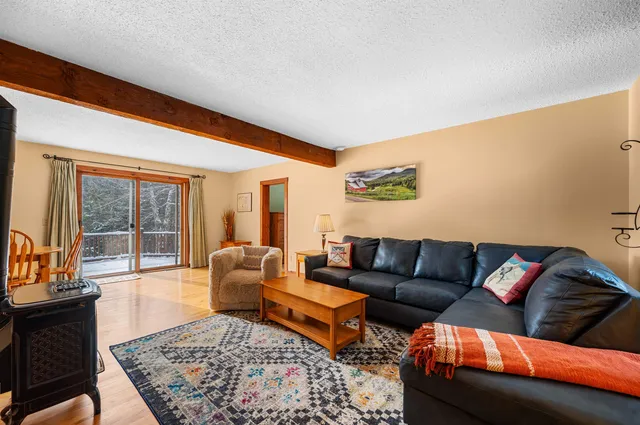 $985,000 | 1054 Stowe Hollow Road, Stowe, VT 05672