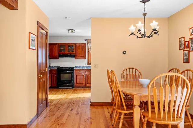 $985,000 | 1054 Stowe Hollow Road, Stowe, VT 05672