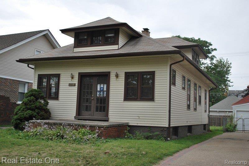 1339 Nottingham Road Grosse Pointe, MI 48230 - Photo 4 of 25 NW Elevation
