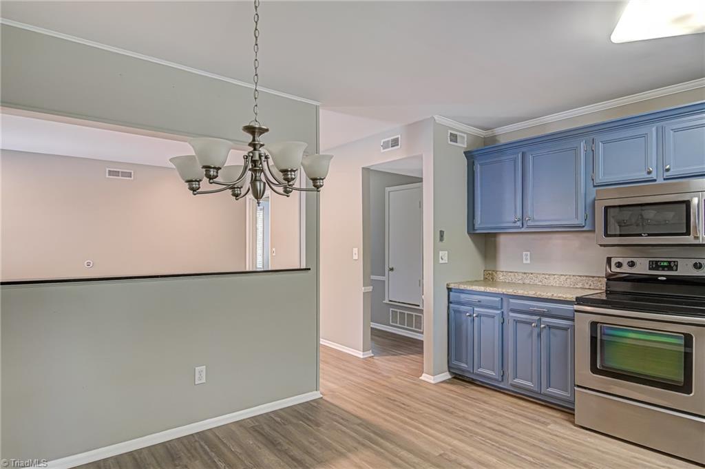 5111 Cheviot Road Greensboro, NC 27455 - Photo 12 of 31