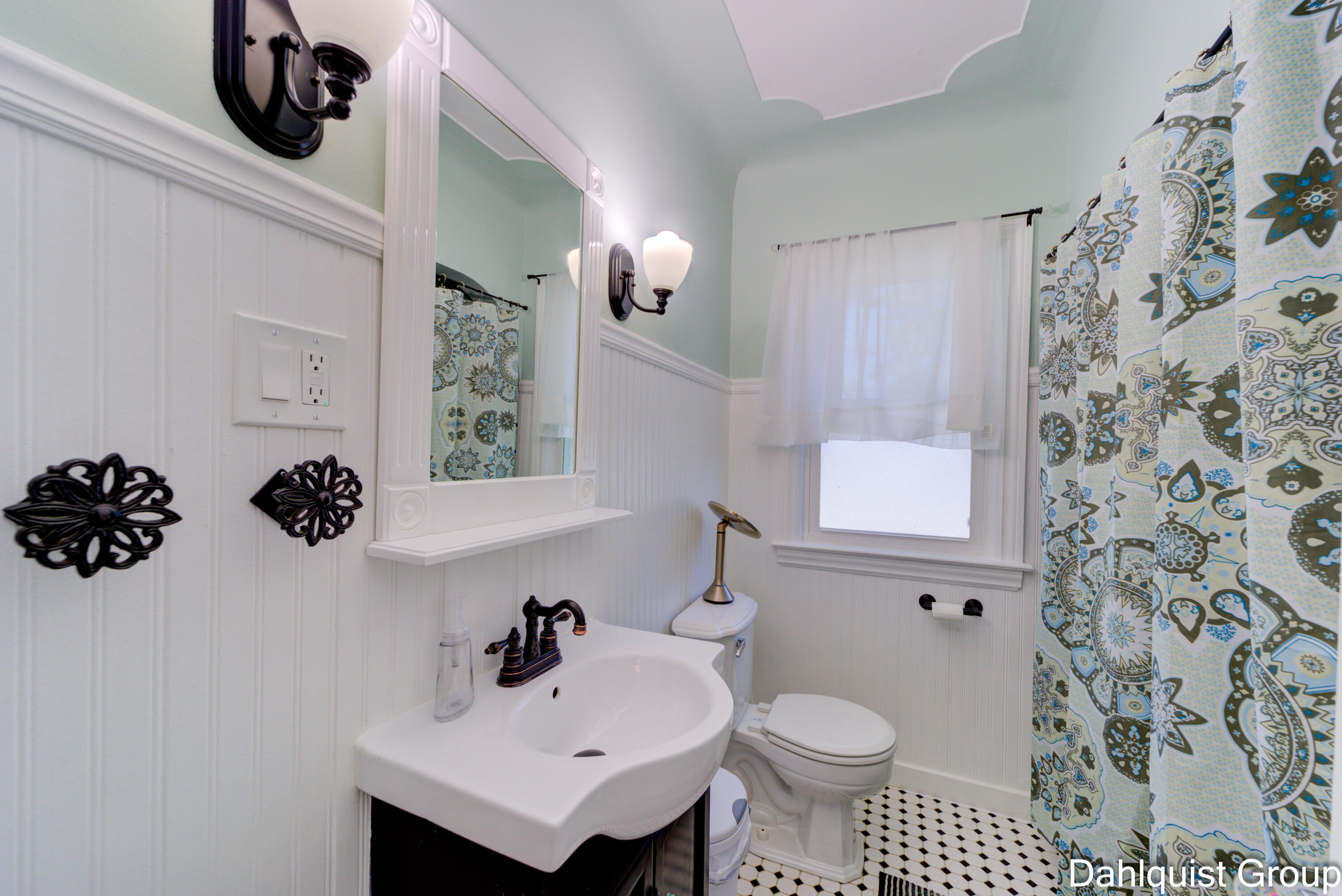 1573 North Whitehall Road Muskegon, MI 49445 - Photo 28 of 65 1573 Whitehall Rd (31 of 70)