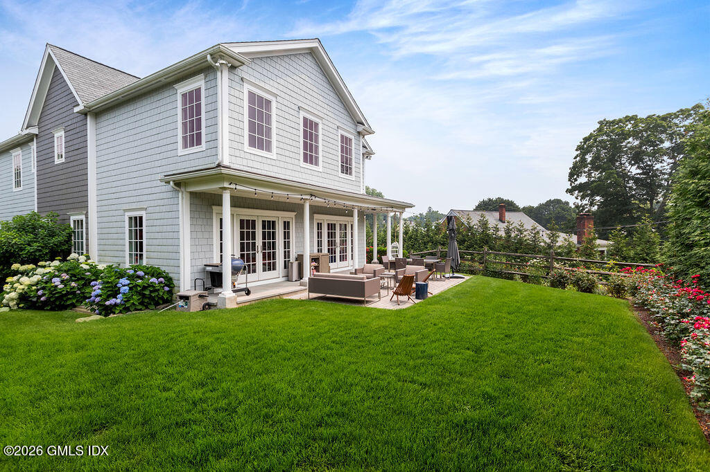 552 River Road Cos Cob, CT 06807 - Photo 2 of 35 River_055
