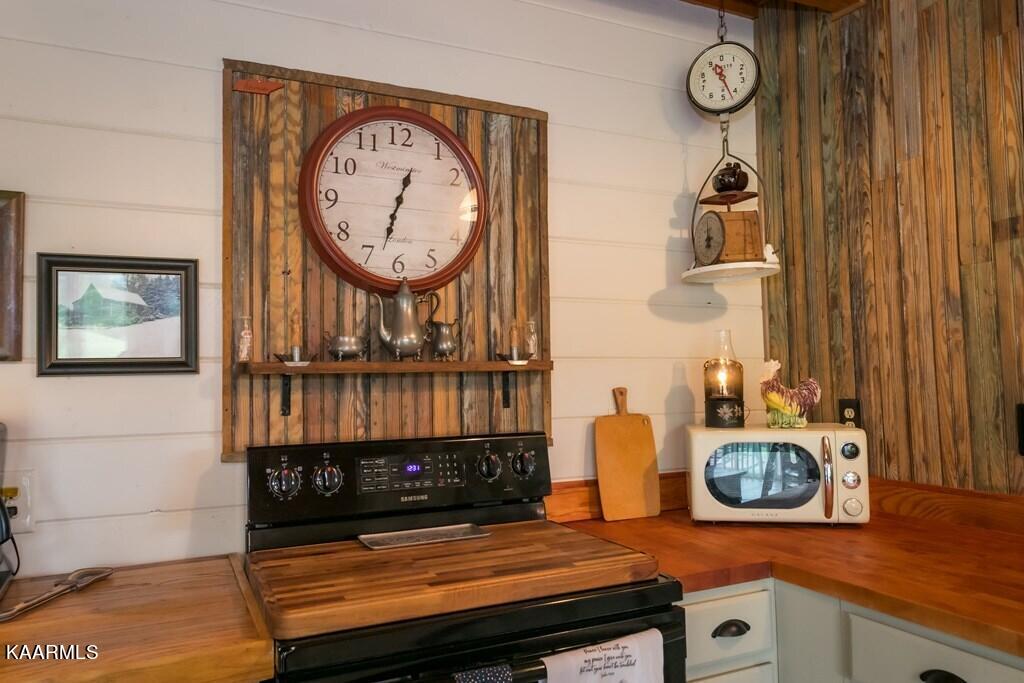 2918 Will Bryan Lane Sevierville, TN 37862 - Photo 13 of 53 257300_39